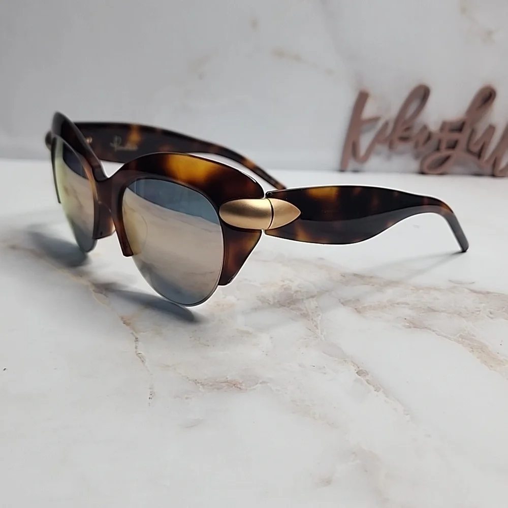 Pomellato oversized cat eye sunglasses